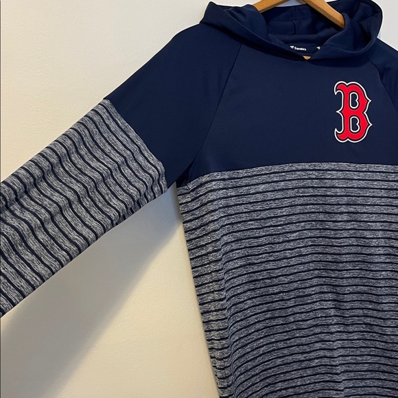 FANATICS Boston Red Sox MLB Line Up Shadow Stripe Raglan Pullover Hoodie EUC - Picture 4 of 6